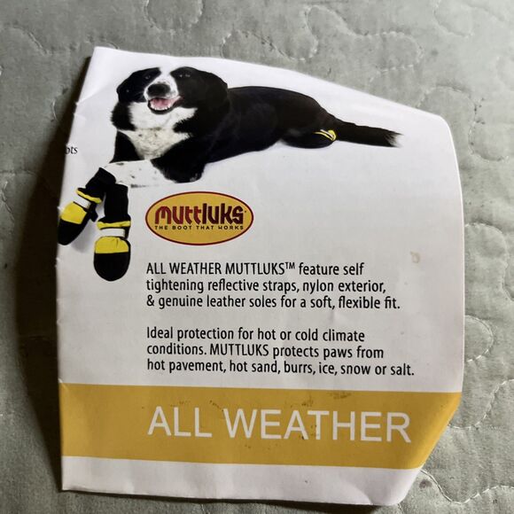 Muttluks All Weather Set Of 4 Black XXS Warm All Weather Boots - Picture 2 of 7